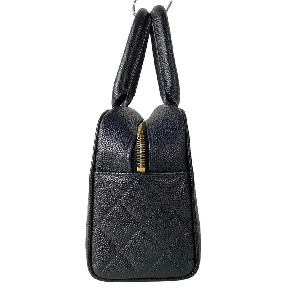 Chanel Matelasse Handbag A20996/Y01864/94305